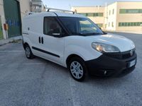 Usata Fiat Doblò 90 CV (66 kW) 2015 Bianco Monovolume