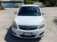 Usata Opel Zafira Tourer Cosmo 150 CV (110 kW) 2013 Bianco Monovolume