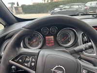 Usata Opel Cascada Innovation 170 CV (125 kW) 2017 Nero Cabrio