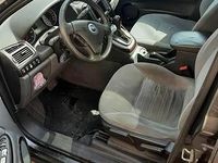 Usata Fiat Croma 200 CV (147 kW) 2005 Grigio Station wagon