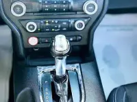 Usata Ford Mustang Convertible 421 CV (309 kW) 2015 Cabrio