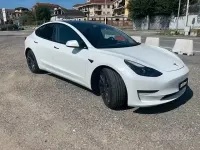 Begagnad Tesla Model 3 Performance 461 kW (627 HK) 2022 Vit Sedan
