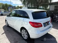 Usata Mercedes B180 Executive 109 CV (80 kW) 2013 Bianco Utilitaria