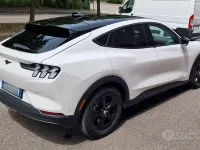 Usata Ford Mustang Mach-E Standard Range 100 kW (136 CV) 2023 Bianco SUV