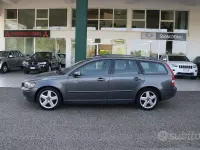 Usata Volvo V50 Kinetic 136 CV (100 kW) 2004 Grigio Station wagon