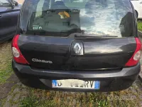 Usata Renault Clio II Dynamique 75 CV (55 kW) 2009 Nero Berlina
