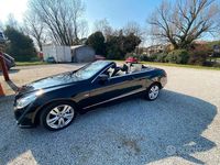 Usata Mercedes E220 Avantgarde 170 CV (125 kW) 2012 Nero Cabrio