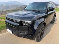 Nuova Land Rover Defender SE Dynamic 200 CV (147 kW) 2026 Santorini black SUV