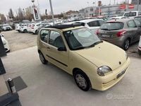 Usata Fiat 600 54 CV (39 kW) 2007 Giallo Berlina