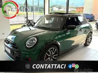 Usata Mini John Cooper Works 231 CV (169 kW) 2025 Verde Utilitaria