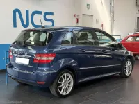 Usata Mercedes B150 95 CV (69 kW) 2008 Bluazzurro Monovolume