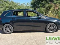 Usata Mercedes B180 116 CV (85 kW) 2020 Nero Utilitaria