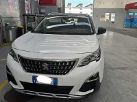 Usata Peugeot 5008 Allure 131 CV (96 kW) 2020 Bianco SUV