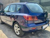 Usata Mazda 3 109 CV (80 kW) 2005 Blu Berlina