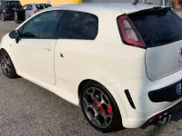 Usata Abarth Punto Evo 163 CV (119 kW) 2011 Bianco ghiaccio Utilitaria