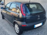 Usata Opel Corsa Comfort 75 CV (55 kW) 2002 Blu Berlina
