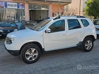 Usata Dacia Duster Lauréate 110 CV (80 kW) 2015 Bianco SUV