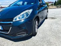 Usata Peugeot 208 68 CV (50 kW) 2016 Utilitaria