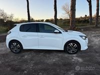 Usata Peugeot 208 Allure 101 CV (74 kW) 2021 Bianco Utilitaria
