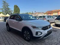 Usata VW T-Roc Goal 116 CV (85 kW) 2025 Bianco SUV