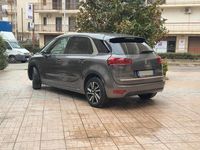 Begagnad Citroën C4 Picasso Shine 120 HK (88 kW) 2018 Grå Minibuss