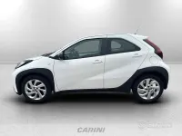 Usata Toyota Aygo X Active 72 CV (52 kW) 2022 Bianco SUV