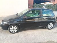 Begagnad Lancia Ypsilon 86 HK (63 kW) 2001 Svart Halvkombi