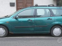 Usata Ford Focus 2001 Verde Station wagon