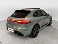 Usata Porsche Macan 195 CV (143 kW) 2018 Nero metallizzato SUV