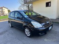 Usata Toyota Corolla Verso Sol 135 CV (99 kW) 2006 Nero Monovolume