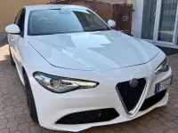 Usata Alfa Romeo Giulia 150 CV (110 kW) 2020 Bianco Berlina
