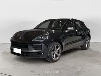 Usata Porsche Macan 88 CV (64 kW) 2023 Nero SUV