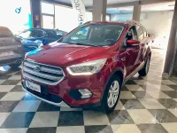 Usado Ford Kuga Business Edition 120 CV (88 kW) 2019 Rojo SUV