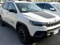 Usata Jeep Compass Trailhawk 179 CV (131 kW) 2023 Bianco SUV