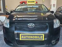 Usata Toyota Auris Sol 97 CV (71 kW) 2007 Nero Utilitaria