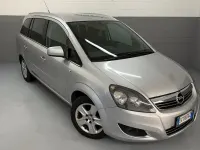 Usata Opel Zafira 110 CV (80 kW) 2011 Grigio Monovolume