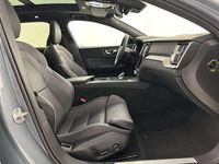 Nuova Volvo V60 Ultra 197 CV (144 kW) 2025 Grigio Station wagon