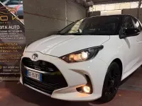 Usata Toyota Yaris Hybrid Business Edition 92 CV (67 kW) 2021 Bianco Berlina