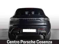 Usata Porsche Macan 265 CV (194 kW) 2022 Grigio vulcano metallizzato SUV