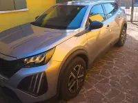 Usata Peugeot 2008 Active 102 CV (75 kW) 2024 Grigio SUV