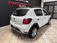 Usata Dacia Sandero Stepway 89 CV (65 kW) 2017 Bianco Berlina