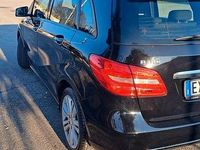 Usata Mercedes B180 108 CV (79 kW) 2014 Grigio Monovolume