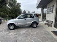 Usata Daihatsu Terios 83 CV (61 kW) 2000 Argento SUV