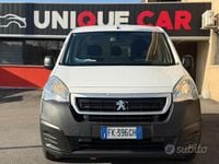 Usata Peugeot Partner Tepee Access 75 CV (55 kW) 2017 Bianco Monovolume