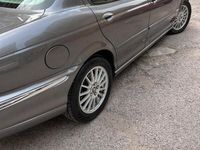 Usata Jaguar X-type Executive 196 CV (144 kW) 2007 Grigio Berlina