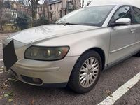 Usata Volvo V50 Momentum 136 CV (100 kW) 2004 Argento Station wagon