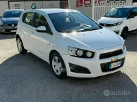 Usata Chevrolet Aveo LTZ 84 CV (61 kW) 2011 Bianco Berlina
