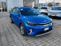 Usata Kia Stonic Urban 84 CV (61 kW) 2022 Blu SUV