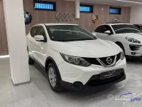 Usata Nissan Qashqai N-Connecta 110 CV (80 kW) 2014 Bianco SUV