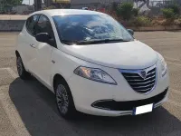 Usata Lancia Ypsilon Gold 69 CV (50 kW) 2012 Bianco Utilitaria